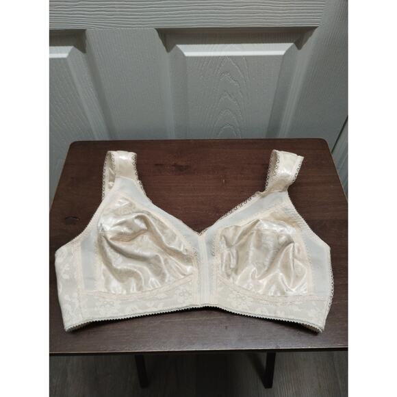 Lot of 2 Playtex Size 36C Beige 18 Hour Ultimate Shoulder Comfort Wireless Bra - Picture 3 of 10